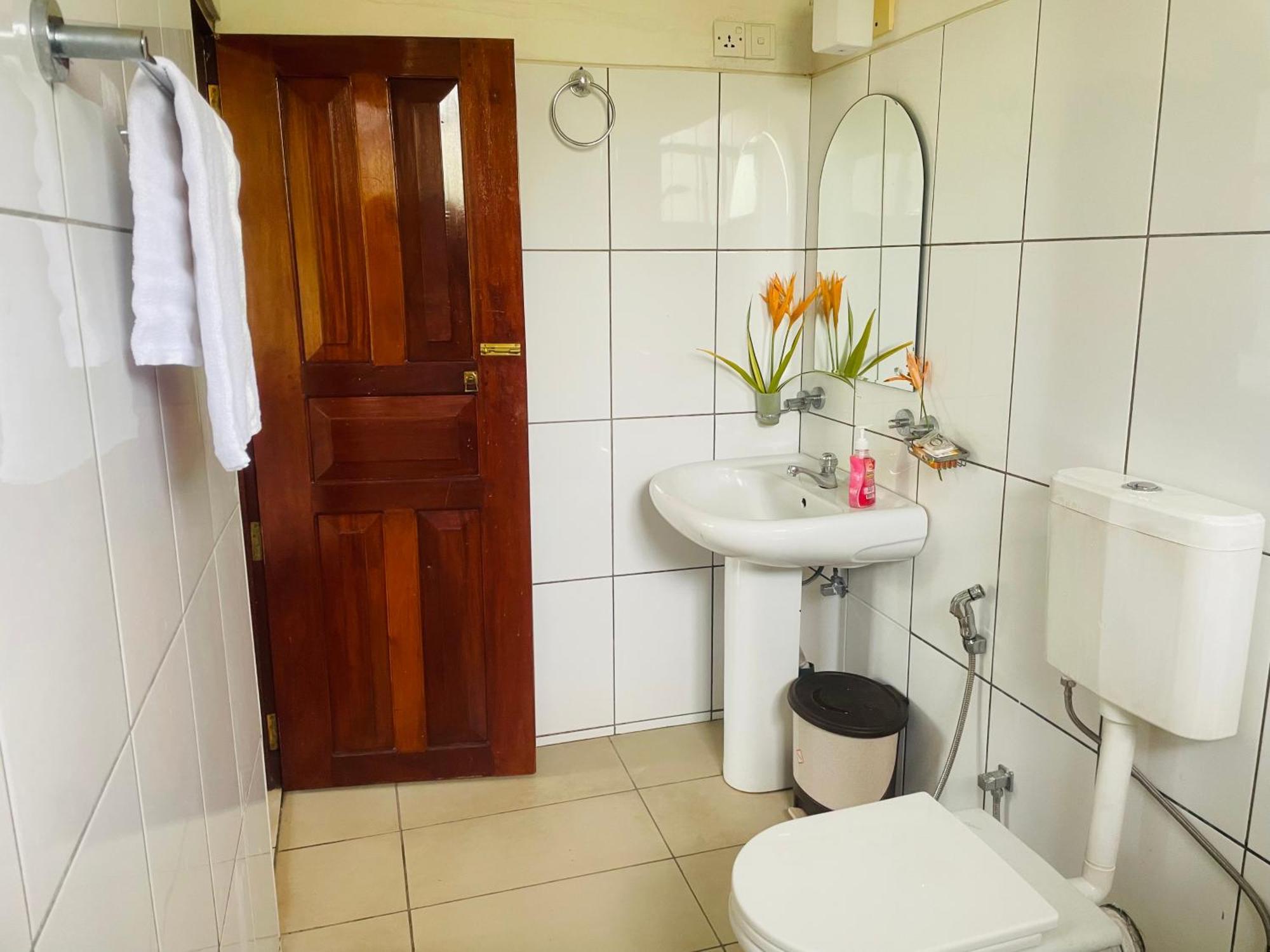 Island House Otel Dikwella Dış mekan fotoğraf