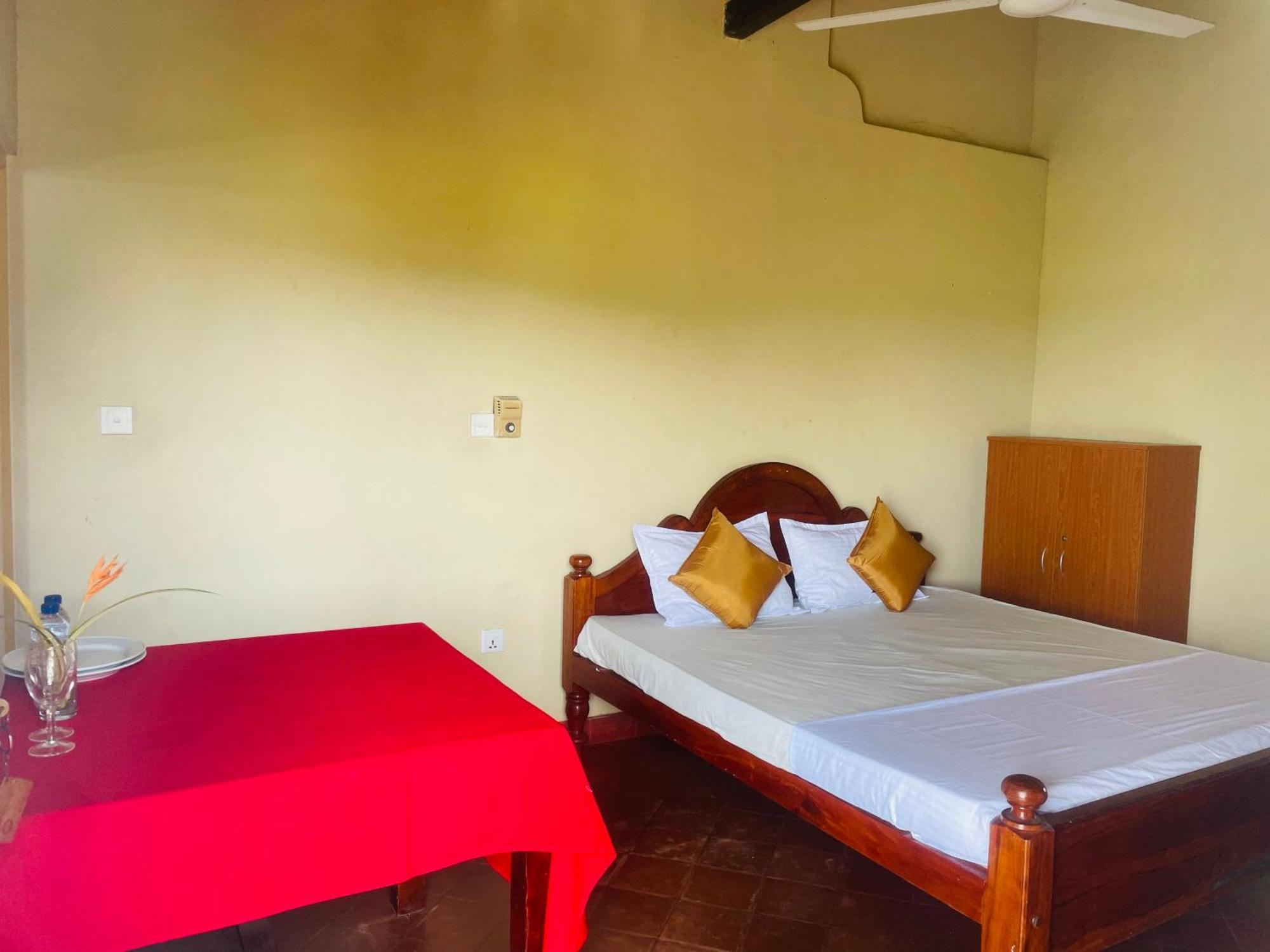 Island House Otel Dikwella Dış mekan fotoğraf
